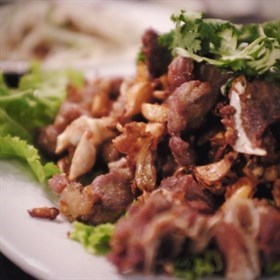  เป็ดทอดกระเทียม