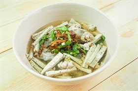 ก๋วยจั๊บญวน