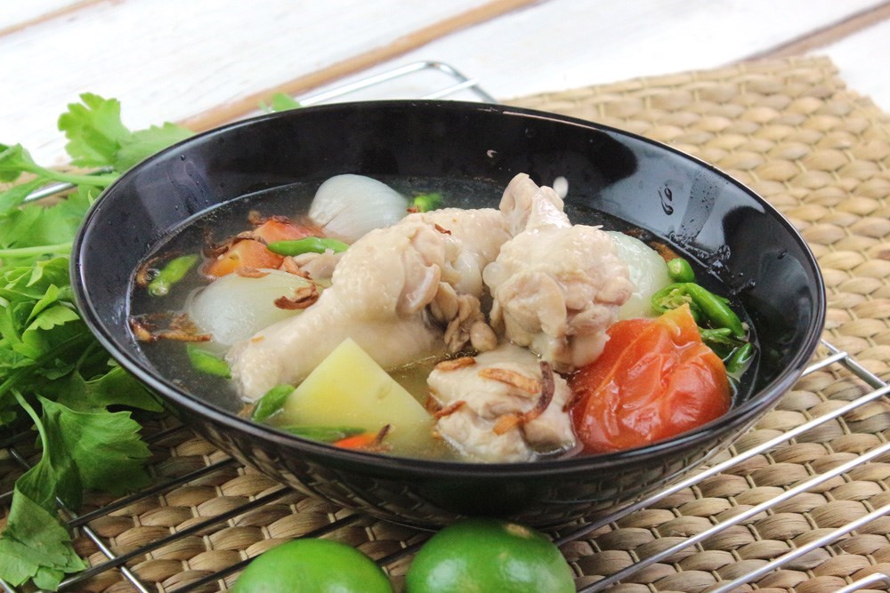 ต้มซุปไก่มันฝรั่ง