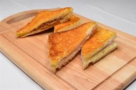 แซนด์วิช ชีสโทสต์ ขนมปังsizzler 