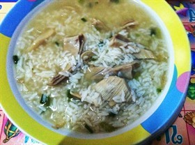 ข้าวต้มกระเพาะหมู